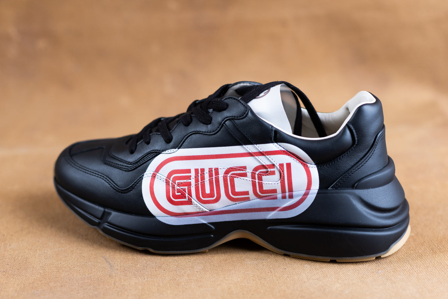 Gucci Rhyton lace-up sneakers!!!