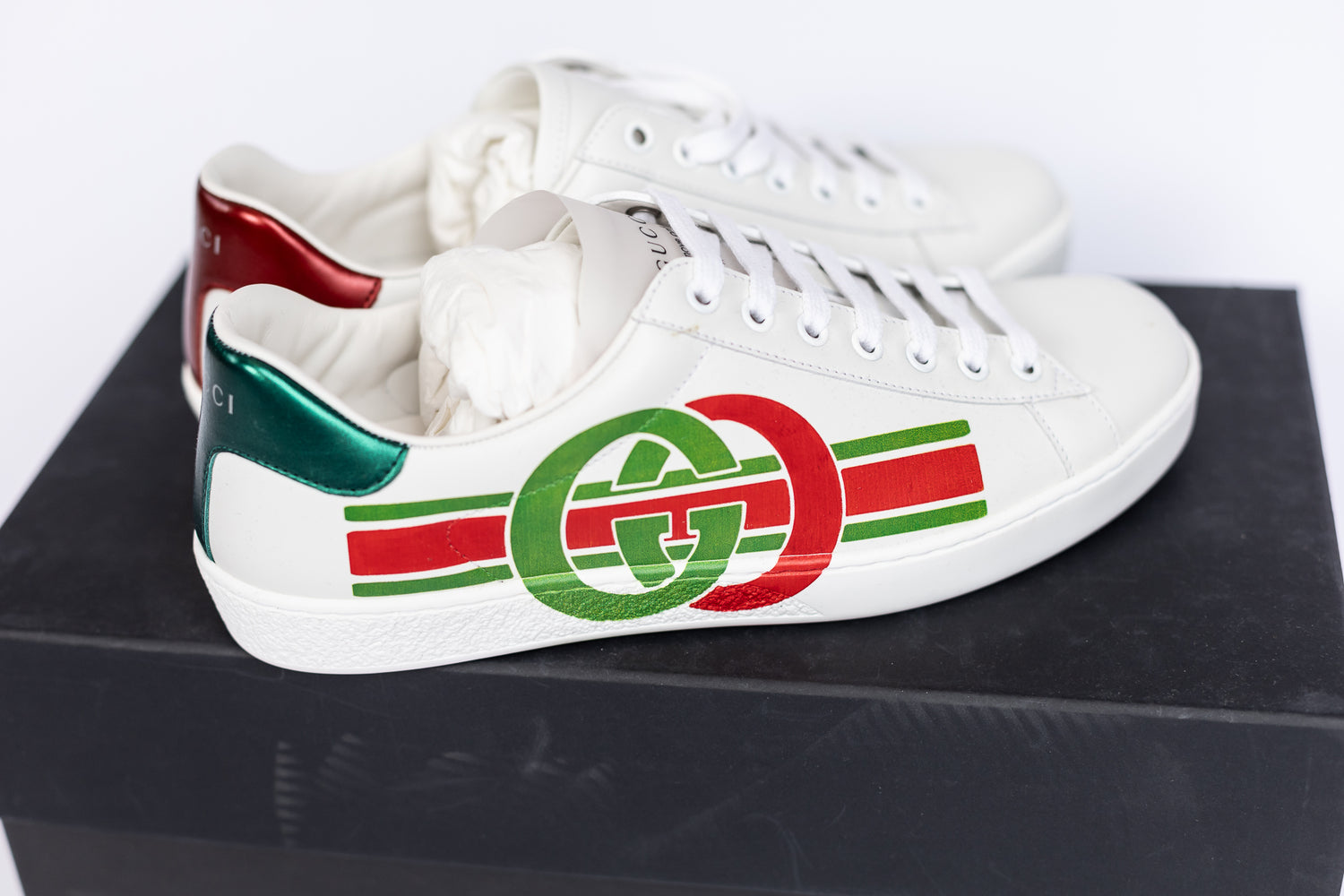 Gucci Men's New Ace logo-print leather trainers